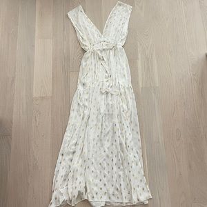 Double V Elastic Waist Maxi Dress